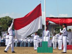 Apakah Upacara dan Hormat Bendera Merupakan Amalan yang Menyimpang?