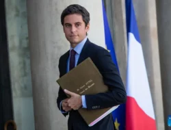 PM Prancis Mengundurkan Diri Usai Partainya Kalah dalam Pemilu