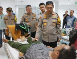 Supir Truk Kontainer Ugal-ugalan di Tangerang Masih Dalam Perawatan Medis Usai Babak Belur