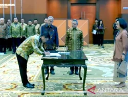 Sri Mulyani Lantik Bimo Wijayanto sebagai Dirjen Pajak dan Djaka Budi Utama sebagai Dirjen Bea Cukai