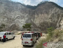 Gubernur Jabar Cabut Izin Tambang Gunung Kuda Usai Longsor, Tiga Lokasi Ditutup