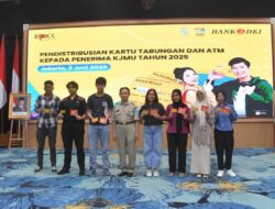 Bank DKI Distribusikan Kartu Jakarta Mahasiswa Unggul Kepada 2.094 Penerima Baru
